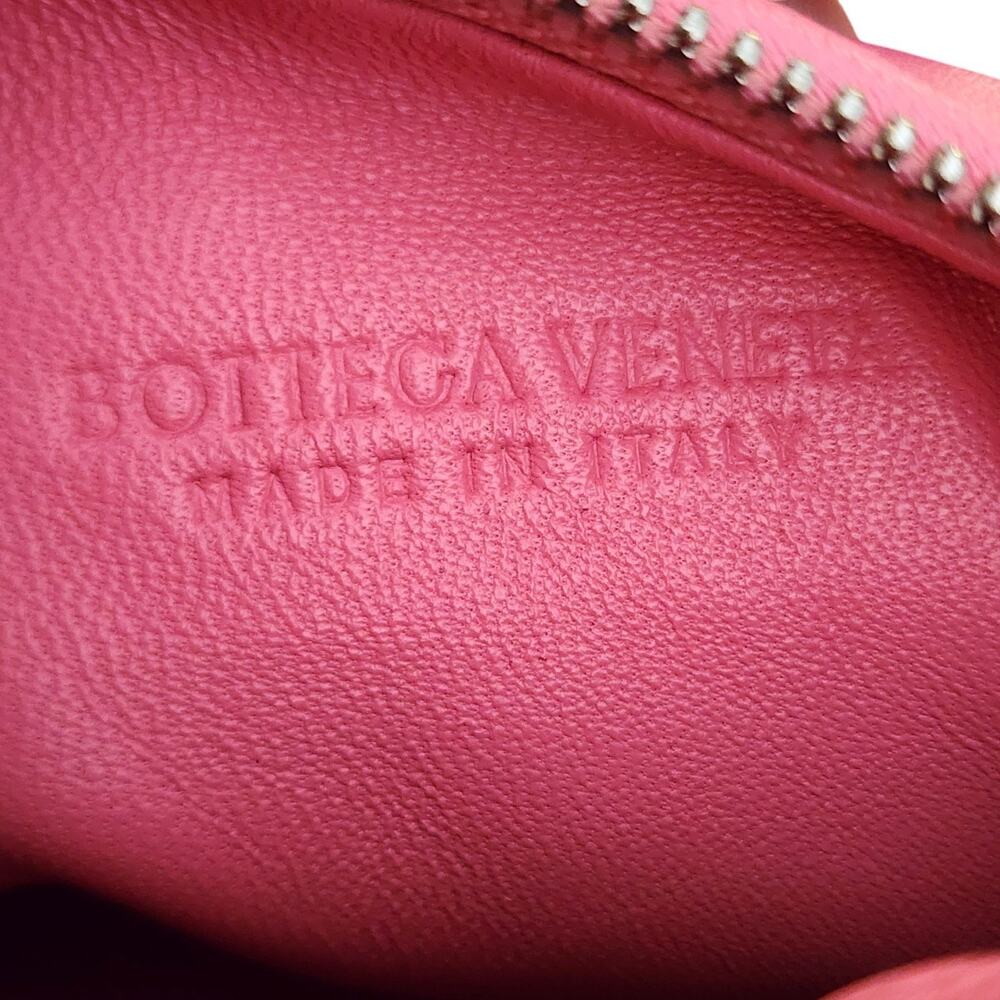 Bottega Veneta Jodie Intrecciato Leather Shoulder Hobo Bag in Pink - Picture 5 of 7